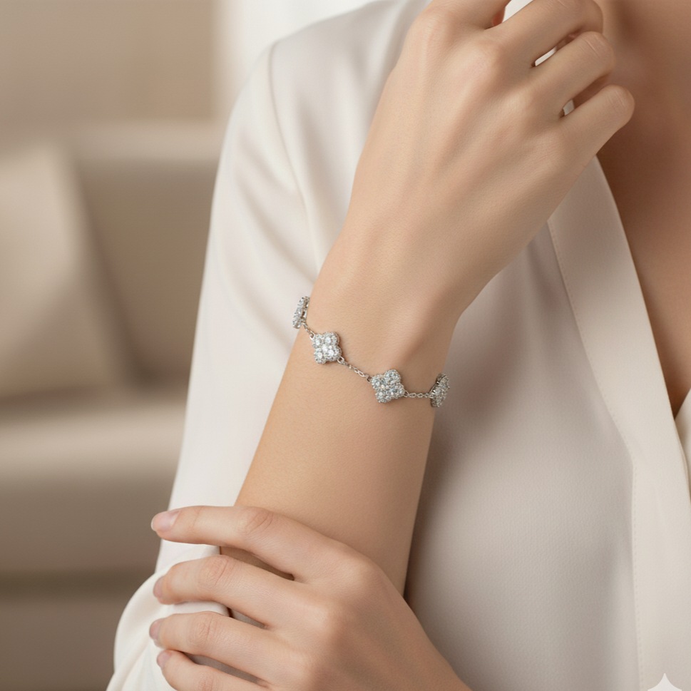 Moissanite Star Bracelet in Sterling Silver     Mirror Quenn worldwide shipping