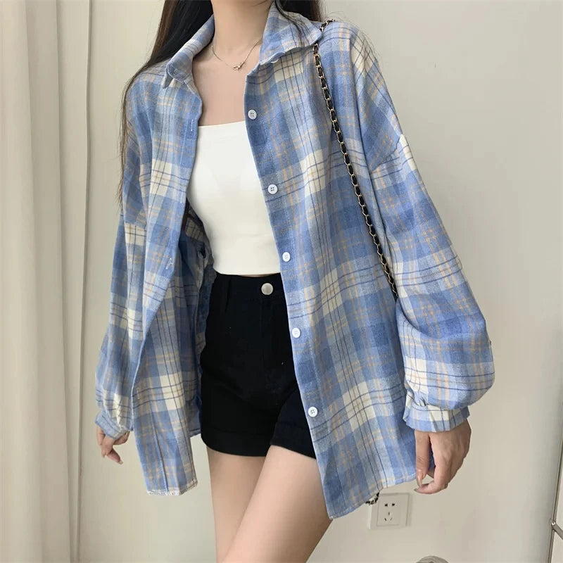 Women's Plaid Flannel Style Shirt