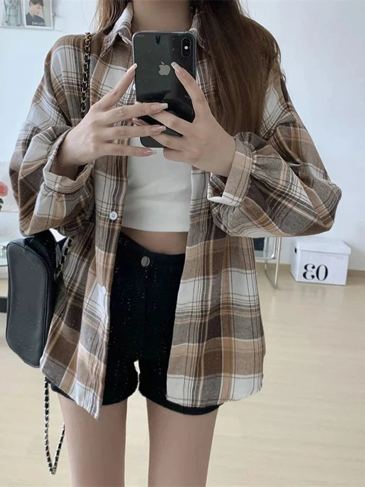 Women's Plaid Flannel Style Shirt