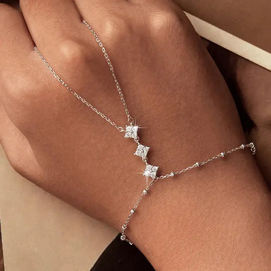 BAMOER 925 Sterling Silver Hand Chains Bracelet for Women, Dainty Four-leaf Clover CZ Bracelet and Ring Chain Body Jewelry Mirror Quenn