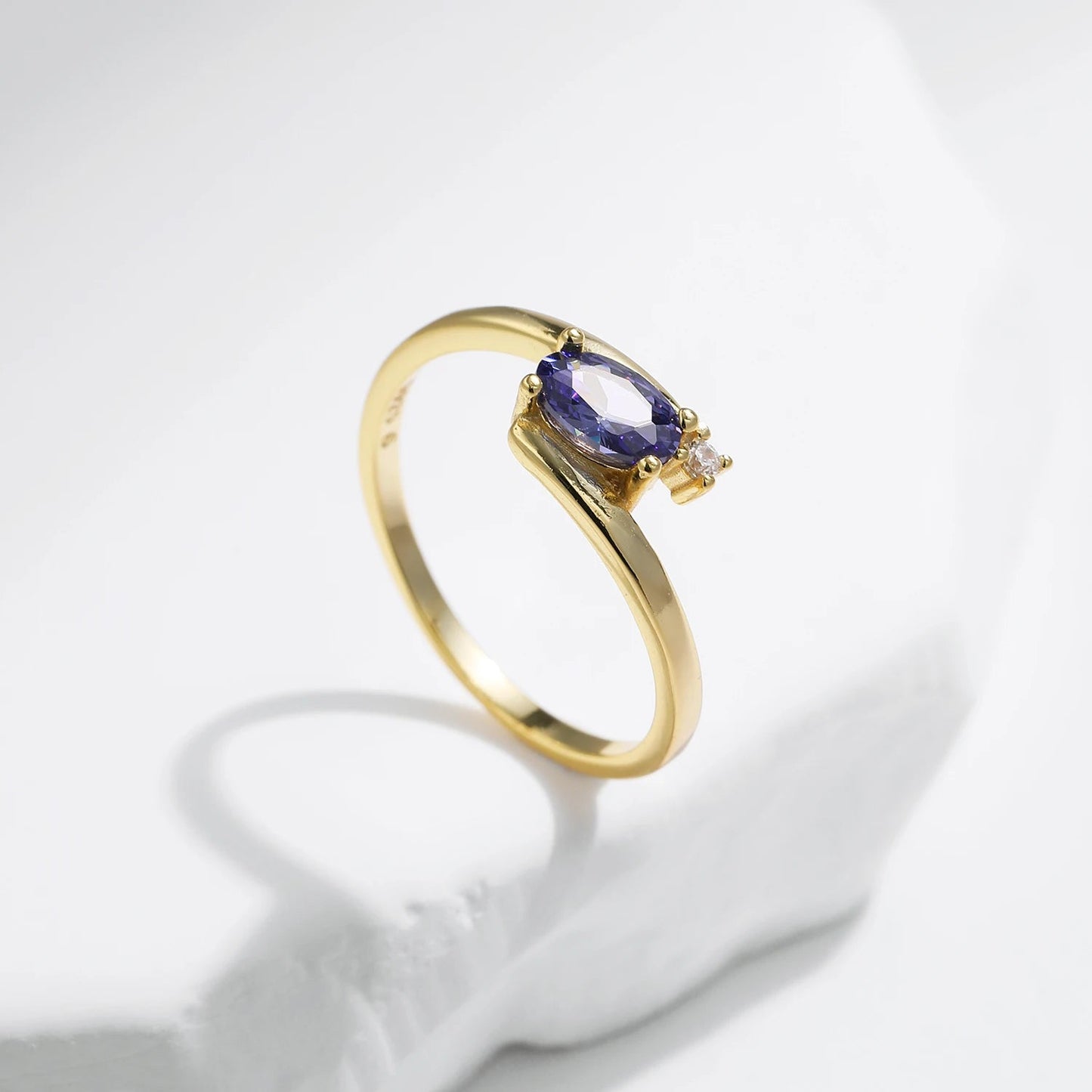 MODIAN 925 Sterling Silver Exquisite Tanzanite Color Oval CZ Rings Trendy Gold Color Stackable Jewelry For Women Gifts Mirror Quenn
