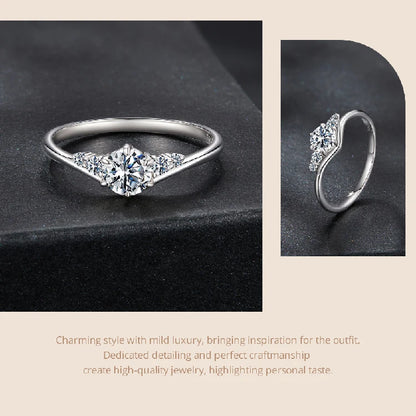 0.6CT Moissanite 5-Stone Wedding Band