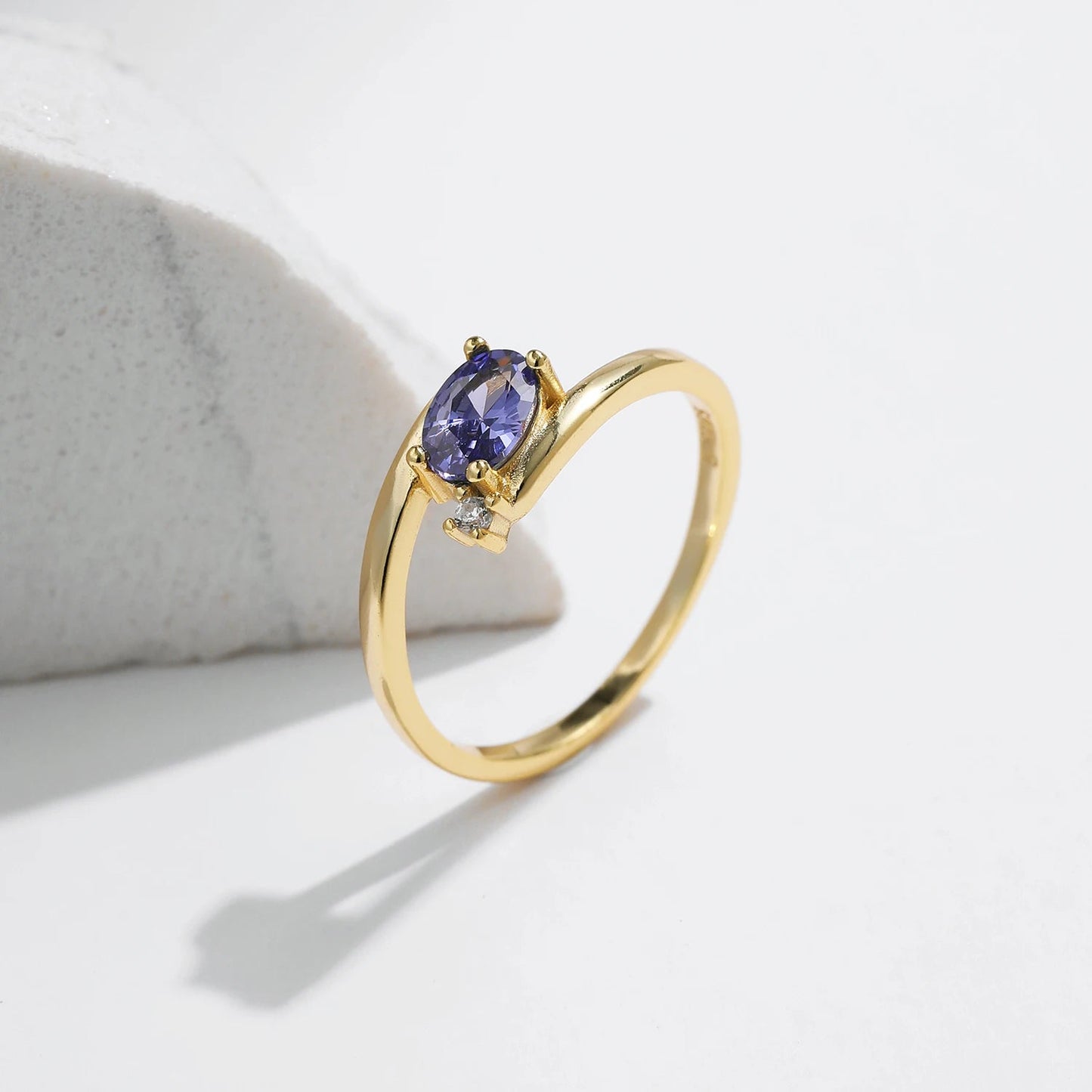 MODIAN 925 Sterling Silver Exquisite Tanzanite Color Oval CZ Rings Trendy Gold Color Stackable Jewelry For Women Gifts Mirror Quenn