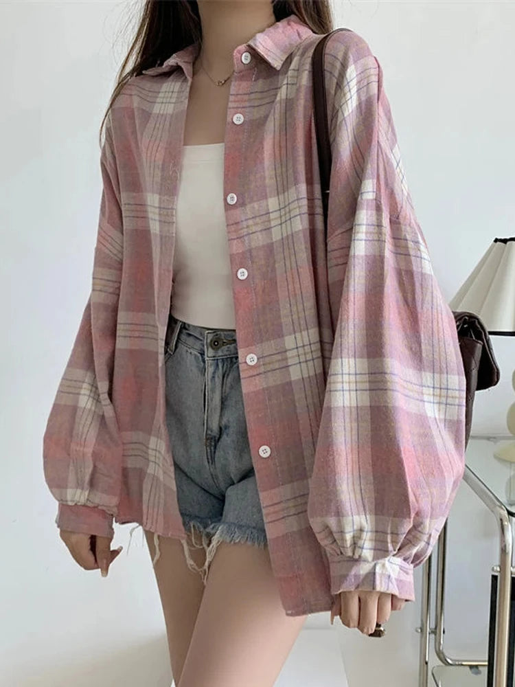 Women's Plaid Flannel Style Shirt
