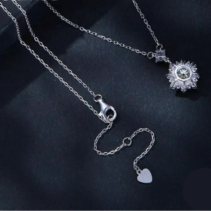 BAMOER Moissanite Halo Necklace for Women, 1 Carat Lab Grown Diamond 925 Sterling Silver Chain Necklace Mirror Quenn