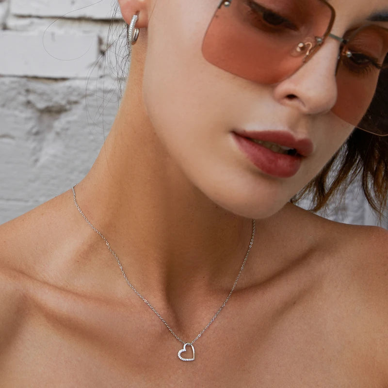 BAMOER Genuine 925 Sterling Silver The shape of love Chain Necklace for Women, Godl Plated Heart Necklace 3 Color 18.11'' Mirror Quenn