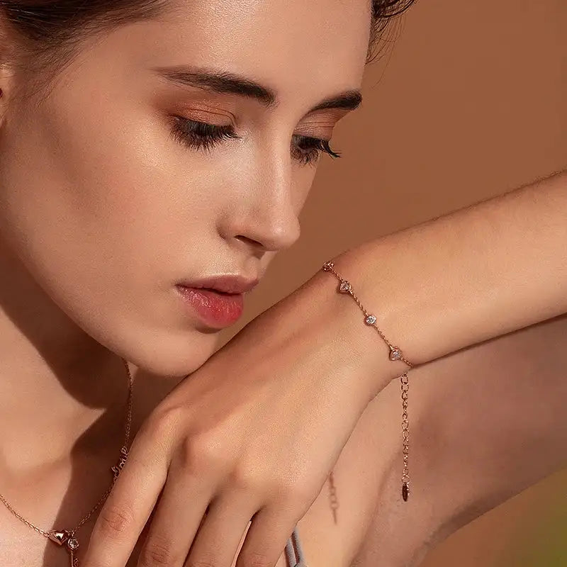   MirrorQuenn  925 Sterling Silver Heart Link Bracelet SCB097 