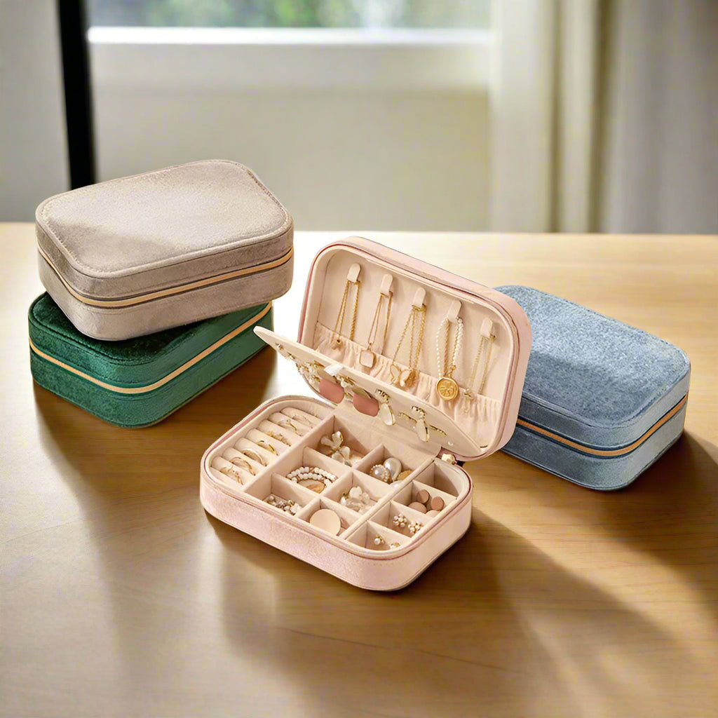   MirrorQuenn  Double-Layer Velvet Jewelry Box & Portable Travel Case Pink-green-Blue-GRAY 