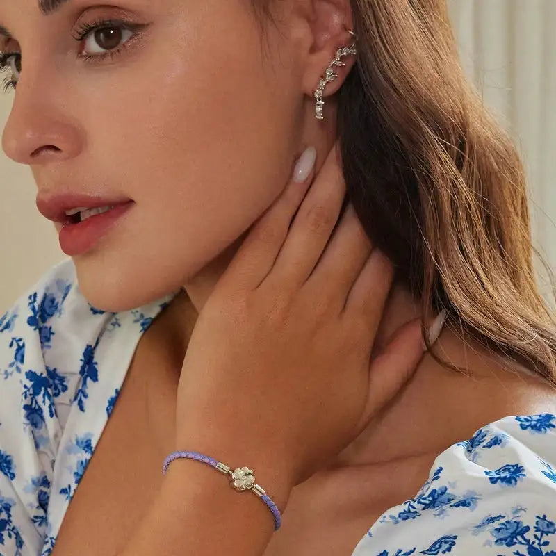   MirrorQuenn  Four-Leaf Clover Lucky Leather Bracelet Purple / 17cm-Purple / 19cm-Blue / 17cm-Blue / 19cm-Red / 17cm 