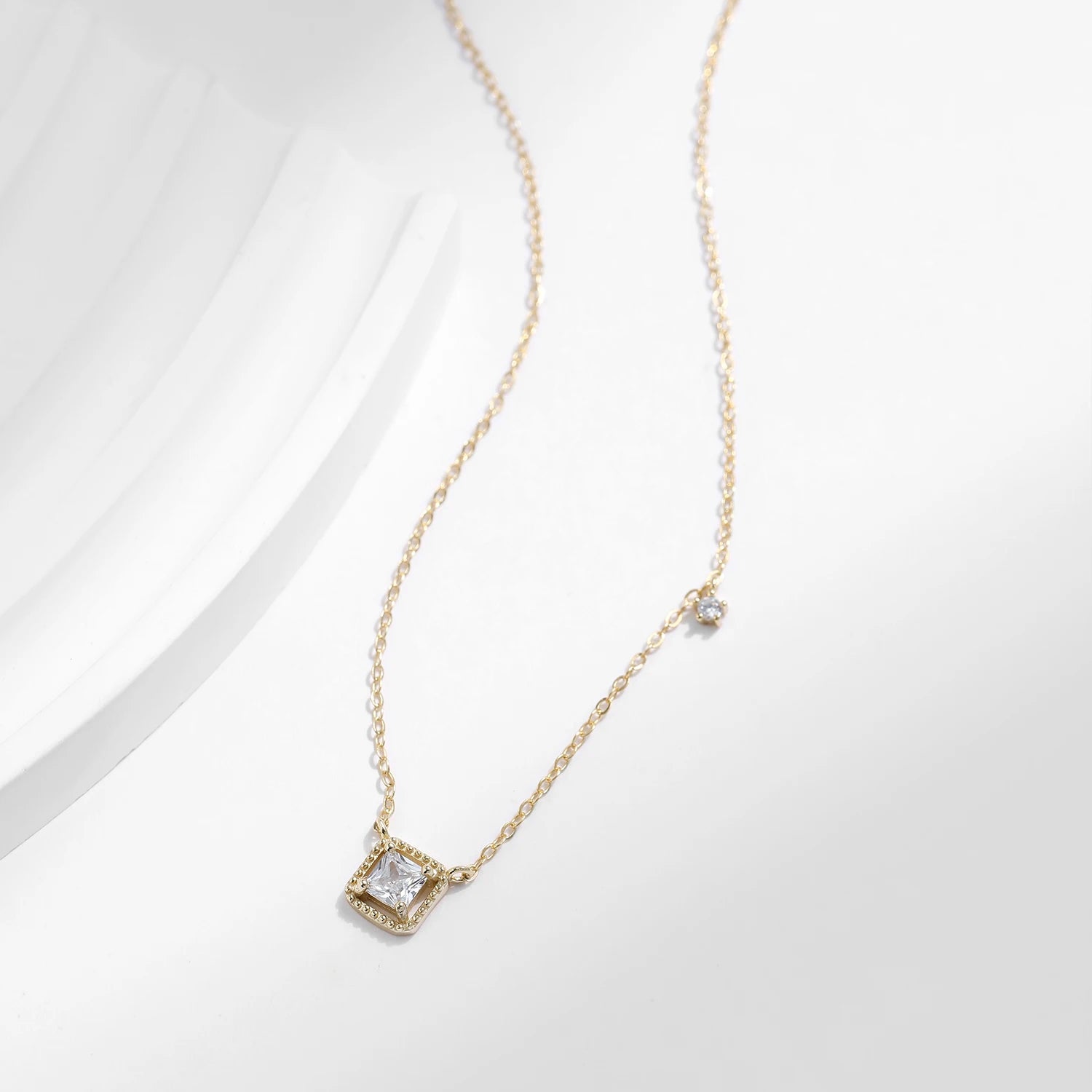   MirrorQuenn  Sterling Silver Square Zirconia Pendant Necklace Gold 